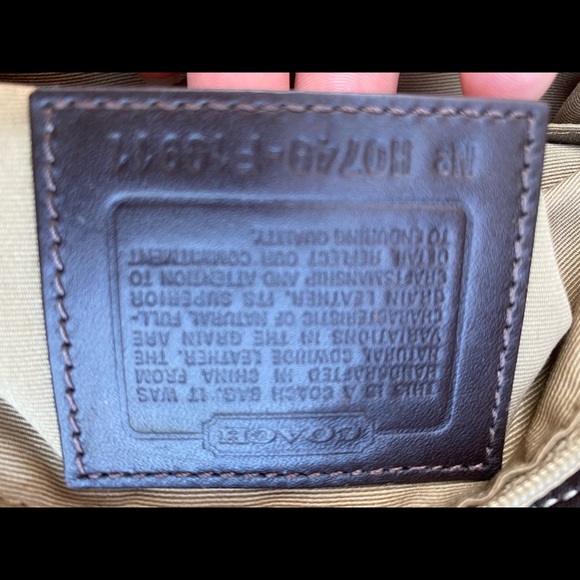 Coach shoulder bag Brown EXCELLENT CONDITION!!! - Picture 2 of 7